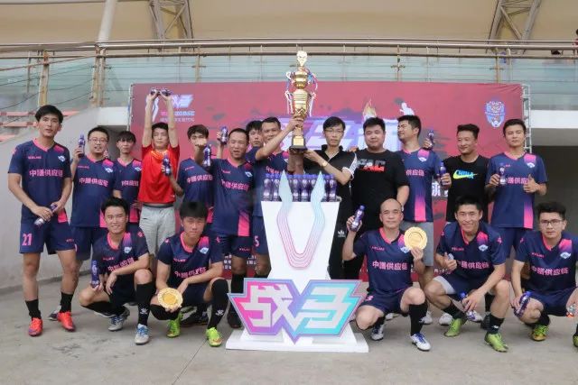 汤普森18分独行侠送爵士3连败 国王轻取开拓者